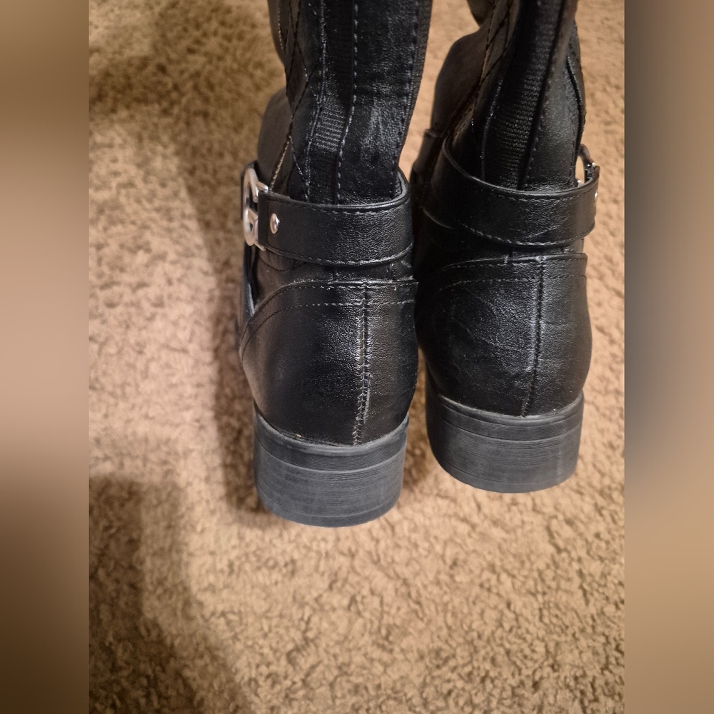 GUESS Ladies Riding Boots - Picture 5 of 14